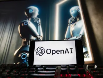 Η OpenAI κάνει το ChatGPT λιγότερο «ανθρώπινο» για τους εφήβους με τη νέα ενημέρωση ασφαλείας