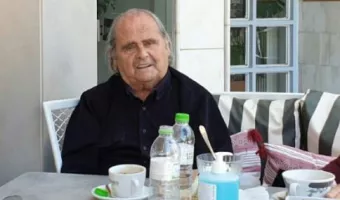 Πέθανε ο πρώην υπουργός του ΠΑΣΟΚ Χρήστος Οικονόμου