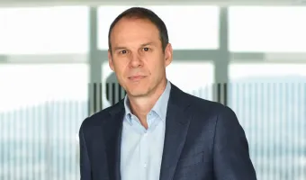 Νεμπής