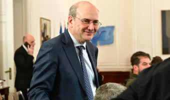 Handelsblatt για Χατζηδάκη: Αρχιτέκτονας πολυάριθμων μεταρρυθμίσεων στην Ελλάδα