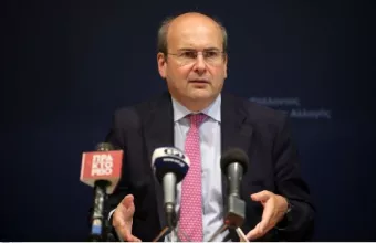 Υπουργείο Εργασίας: «Τα fake news του ΣΥΡΙΖΑ οδηγούν σε αυτογελοιοποίηση»