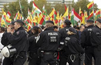 Η γερμανική κυβέρνηση καλεί σε «μετριοπάθεια» μετά τις συγκρούσεις Τούρκων και Κούρδων στη Χέρνε