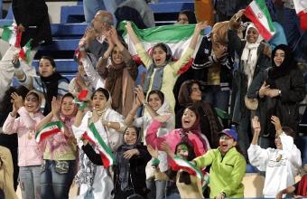 Ιράν: Για πρώτη φορά εδώ και 40 χρόνια οι γυναίκες θα παρακολουθήσουν ποδόσφαιρο 