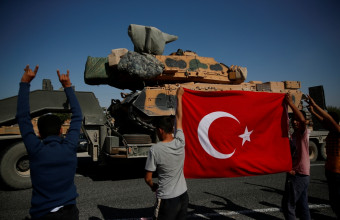 Οι Κούρδοι καλούν τις ΗΠΑ να αναλάβουν τις ευθύνες τους. Κατά της επιχείρησης Τουρκίας στη Συρία και η Βρετανία