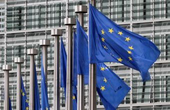 Η ΕΕ προσκαλεί στις Βρυξέλλες τον Ιρανό ΥΠΕΞ