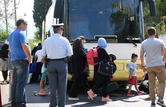 Μηταράκης: Μεταφορά 2.000 προσφύγων στην ενδοχώρα εντός του μήνα 