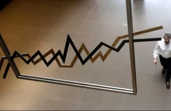Άνδος για τα ευρωπαϊκά χρηματιστηρία και το πετρέλαιο παρά τις κυρώσεις προς την Ρωσία