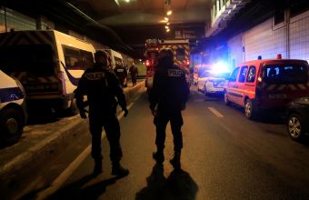 Γαλλία: Μια οδηγός μαχαίρωσε δύο πεζές, τραυματίζοντας τη μία εξ αυτών σοβαρά