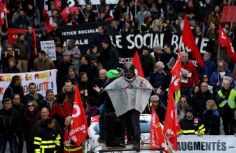 Γαλλία: Συνεχίζεται για 10η ημέρα η απεργία για το συνταξιοδοτικό