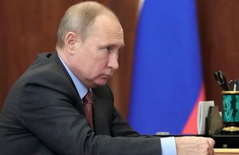 Ο Πούτιν συζήτησε στο Συμβούλιο Ασφαλείας της Ρωσίας την κατάσταση στη Λιβύη και τη Συρία