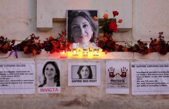 Υπουργός στη Μάλτα παραιτήθηκε. Ο σύζυγός της σχετιζόταν με την δολοφονία της Καρουάνα Γκαλιζία