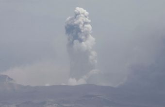 Ινδονησία: Νέα έκρηξη του ηφαιστείου Σεμέρου στη νήσο Ιάβα	
