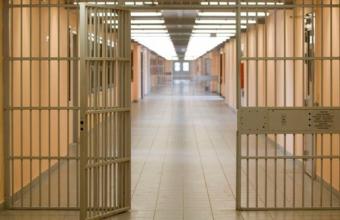 Ναρκωτικά, μαχαίρια και κινητά τηλέφωνα βρέθηκαν στις φυλακές Ναυπλίου 