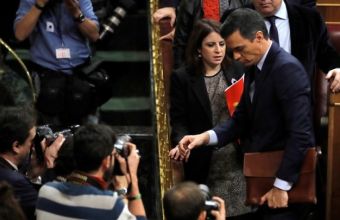 Ισπανία: Ο Σάντσεθ έχασε την πρώτη ψηφοφορία στο ισπανικό κοινοβούλιο