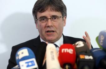 Βέλγιο: Αναστέλλεται η έκδοση του πρώην πρόεδρου της Καταλονίας Πουτζδεμόν στην Ισπανία 