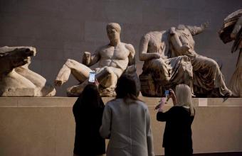 Πρόκληση Βρετανών για τα Γλυπτά του Παρθενώνα: «Τα μαζέψαμε από τα ερείπια»- Τι απαντά η Αθήνα 