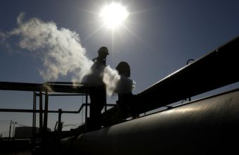 Σενάρια-σοκ για το πετρέλαιο: Θα μπορούσε να εκτιναχθεί ως και 140 δολάρια σε περίπτωση σύρραξης στην Ουκρανία