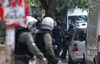 Mεγάλη επιχείρηση της ΕΛΑΣ στο κέντρο για ναρκωτικά, παρεμπόριο και παράτυπη μετανάστευση- 129 προσαγωγές