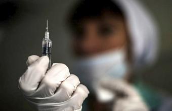 Ρωσία-Κορωνοϊός: Ο μαζικός εμβολιασμός ίσως ξεκινήσει τέλη Νοέμβριου