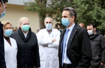 Επίσκεψη πρωθυπουργού στο νοσοκομείο «Σωτηρία»