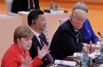 Πεκίνο και Βερολίνο κατά του Τραμπ για το μπλόκο χρηματοδότησης στον ΠΟΥ