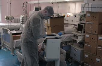Κορωνοϊός- Ελλάδα: Σταθεροποιούνται τα κρούσματα αλλά «εκτινάσσονται» οι νοσηλείες