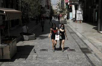 Σε ισχύ τα νέα μέτρα στην Αττική: Μάσκα σχεδόν παντού, περιορισμοί στις «εξόδους»