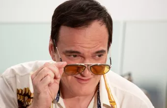 «Δεκάρα τσακιστή»: Γιατί ο Ταραντίνο ορκίστηκε να μην βοήθησει ποτέ οικονομικά τη μαμά του