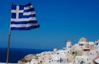 Bild: «Η ελπίδα για τις φετινές διακοπές έρχεται από την Ελλάδα»