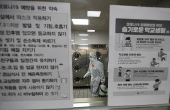 Σύψας για ουρές: Να μη γίνει της (Νότιας) Κορέας - 1 άνθρωπος κόλλησε άλλους 85 σε μαγαζί