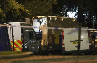 Telegraph: Ταυτοποιήθηκε ο δράστης της τρομοκρατικής επίθεσης στο Ρέντινγκ