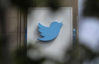 Twitter: Πάνω από 130 οι λογαριασμοί που δέχτηκαν κακόβουλες επιθέσεις