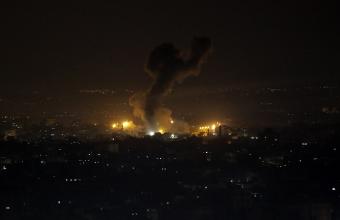 Μεσανατολικό: Βομβαρδισμοί του Ισραήλ στη Λωρίδα της Γάζας τη νύχτα