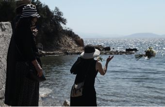 Μνημόσυνο για τα θύματα στο Μάτι: Δύο χρόνια από τον πύρινο εφιάλτη στην Αττική (pics)