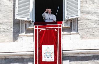 Τηλεφωνική επικοινωνία Σακελλαροπούλου - Πάπα Φραγκίσκου για την Αγία Σοφία