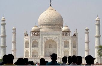 Ινδία: Ανοίγει και πάλι αύριο το Ταζ Μαχάλ μετά από τρεις μήνες 