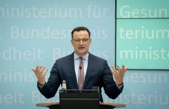 Γερμανία-Kορωνοϊός: Υπέρ της παράτασης του lockdown ο υπουργός Υγείας Γενς Σπαν 
