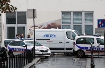 Γαλλία: Άλλοι 5 άνδρες υπό κράτηση μετά την επίθεση έξω από γραφεία του Charlie Hebdo