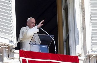 Ο πάπας Φραγκίσκος γιορτάζει τα 84α γενέθλιά του