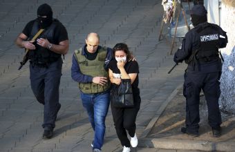 Γεωργία: Ένοπλος κρατούσε τουλάχιστον 17 ομήρους μέσα σε τράπεζα