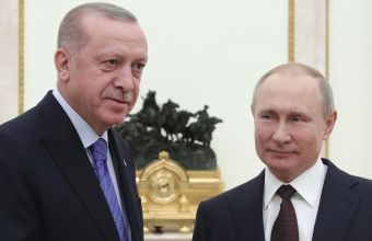 Ερντογάν: Δεν σκέφτομαι να κόψω δεσμούς με τον Πούτιν, ούτε με τον Ζελένσκι 