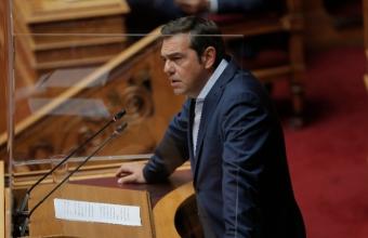 ο πρόεδρος του ΣΥΡΙΖΑ Αλέξης Τσίπρας κατα την ομιλία του στην Βουλή