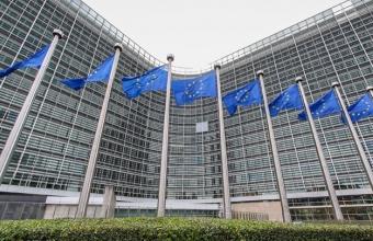 Η ΕΕ θα δεχόταν εκπλήρωση του συμβολαίου με AstraZeneca, αν παραδοθούν 120 εκατ. δόσεις μέχρι τέλος Ιουνίου