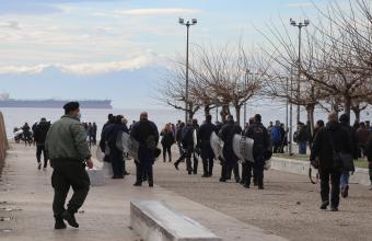 Θεοφάνεια-Θεσσαλονίκη: 1 σύλληψη, 9 προσαγωγές και πρόστιμα για το συμβάν στη Νέα Παραλία