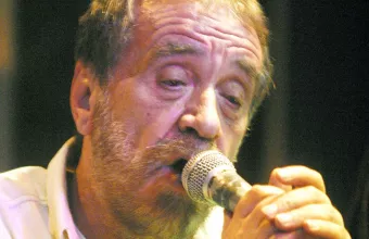 Έφυγε από τη ζωή ο Αντώνης Καλογιάννης (vids)