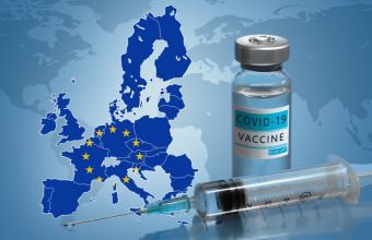 Bloomberg: Το σχέδιο της ΕΕ για άρση λοκντάουν με βαθμίδες και πιστοποιητικό εμβολιασμού