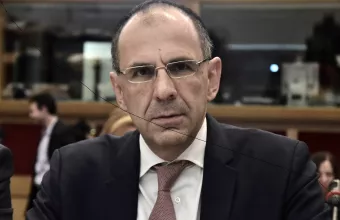 Γεραπετρίτης: Από Πέμπτη η διάθεση 900.000 self tests σε δημόσιο και ιδιωτικό τομέα