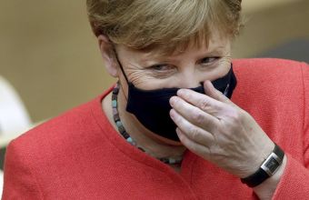 Κρυολουσία για τους Γερμανούς: Συζητήσεις για lockdown έως μέσα Ιουνίου