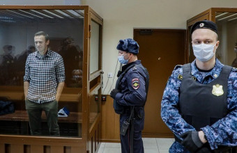 Κυρώσεις ΗΠΑ για Ναβάλνι: Σε ποιους 7 υψηλόβαθμους Ρώσους επιβλήθηκαν