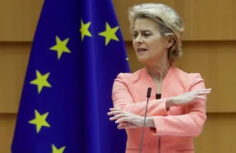 Η ΕΕ θα λάβει και άλλα μέτρα εναντίον της Ρωσίας αν επιδεινωθεί η κατάσταση επί του πεδίου, προειδοποίησε η φον ντερ Λάιεν